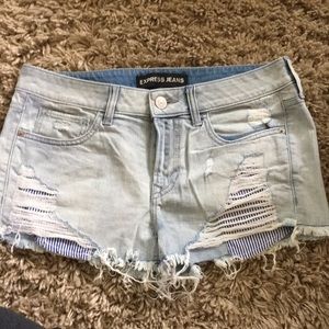 Express shorts
